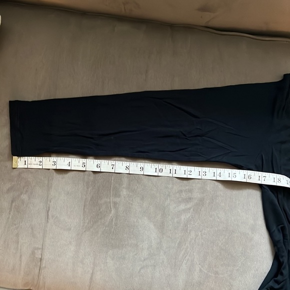 Roots Semi-Sheer Black Long Sleeve M - Picture 9 of 9